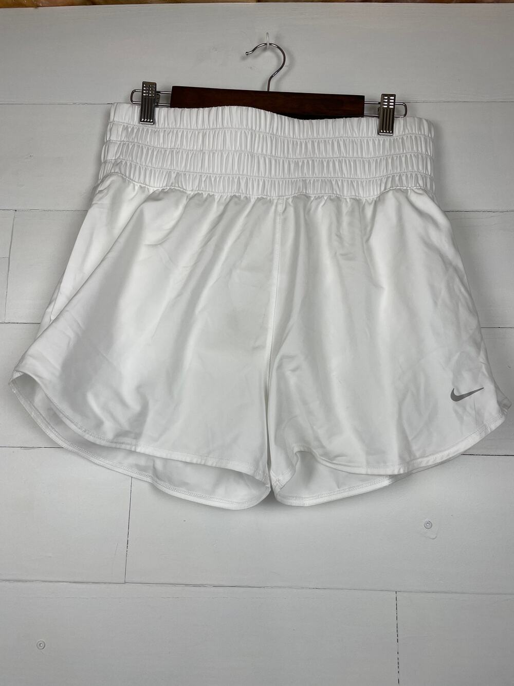 Nike Eclipse Women's 2-in-1 Running Shorts White Size Large CZ9570-100
